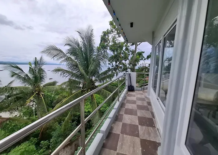 Mountain Meets The Sea Hidden Resort